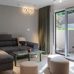 Lemon Tree Apartment
